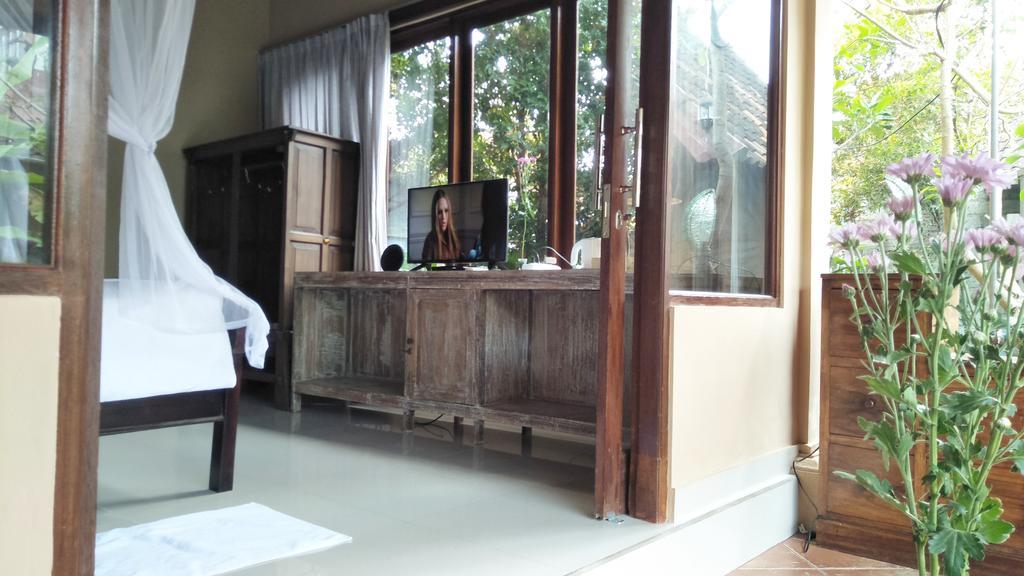 Griya Sriwedari Hotel Убуд Екстериор снимка