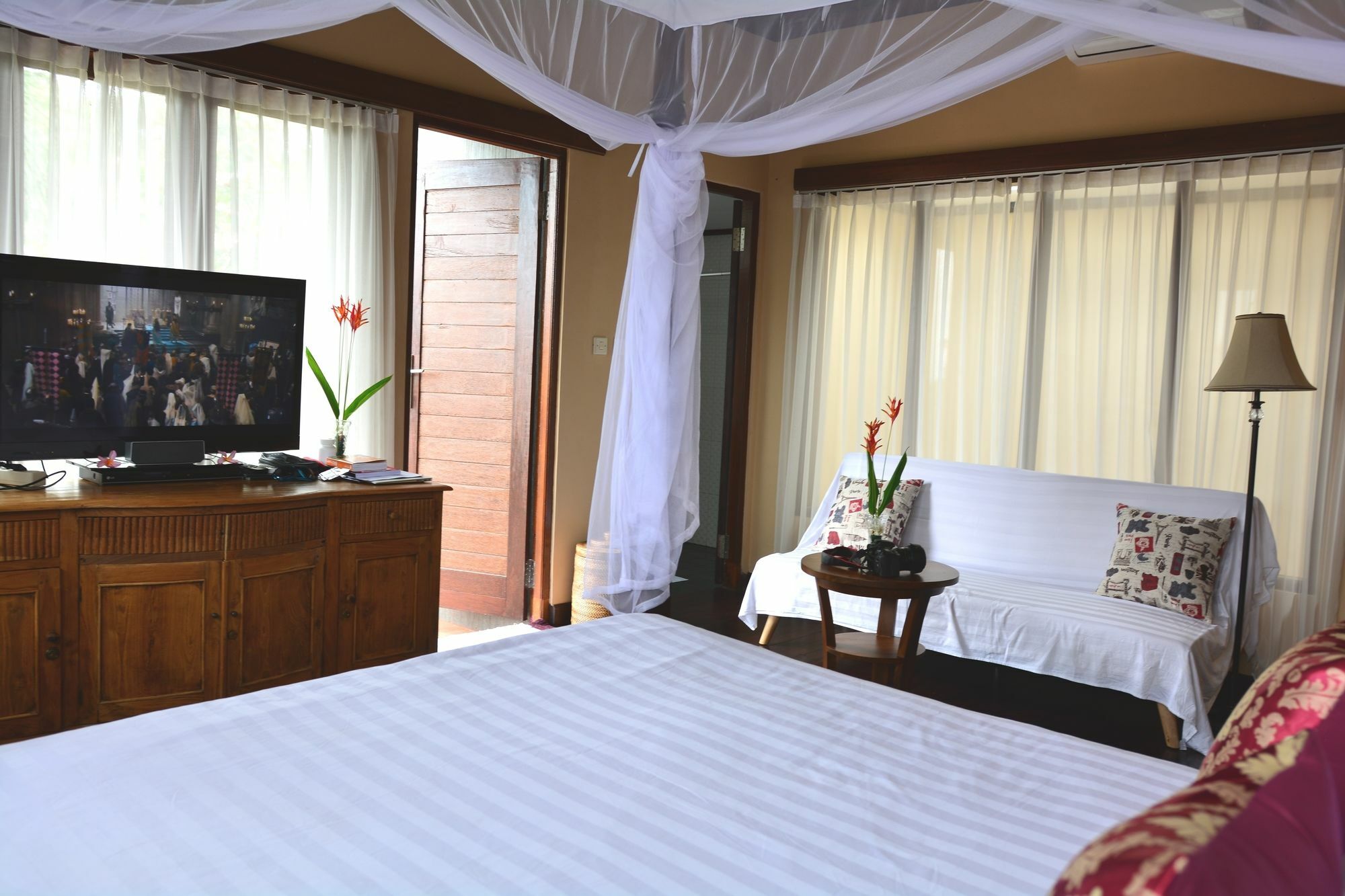 Griya Sriwedari Hotel Убуд Екстериор снимка